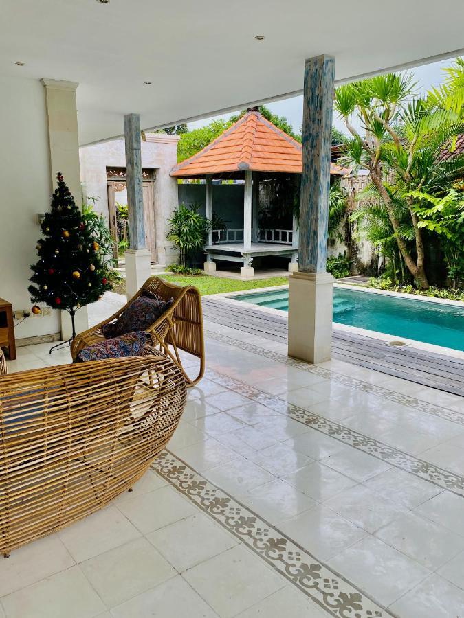 Villa Biru - 500M Batubelig Beach Чангу Экстерьер фото